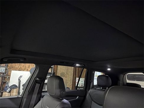 Certified 2024 Cadillac XT6 Sport w/ LPO, Red Accent Package image 20