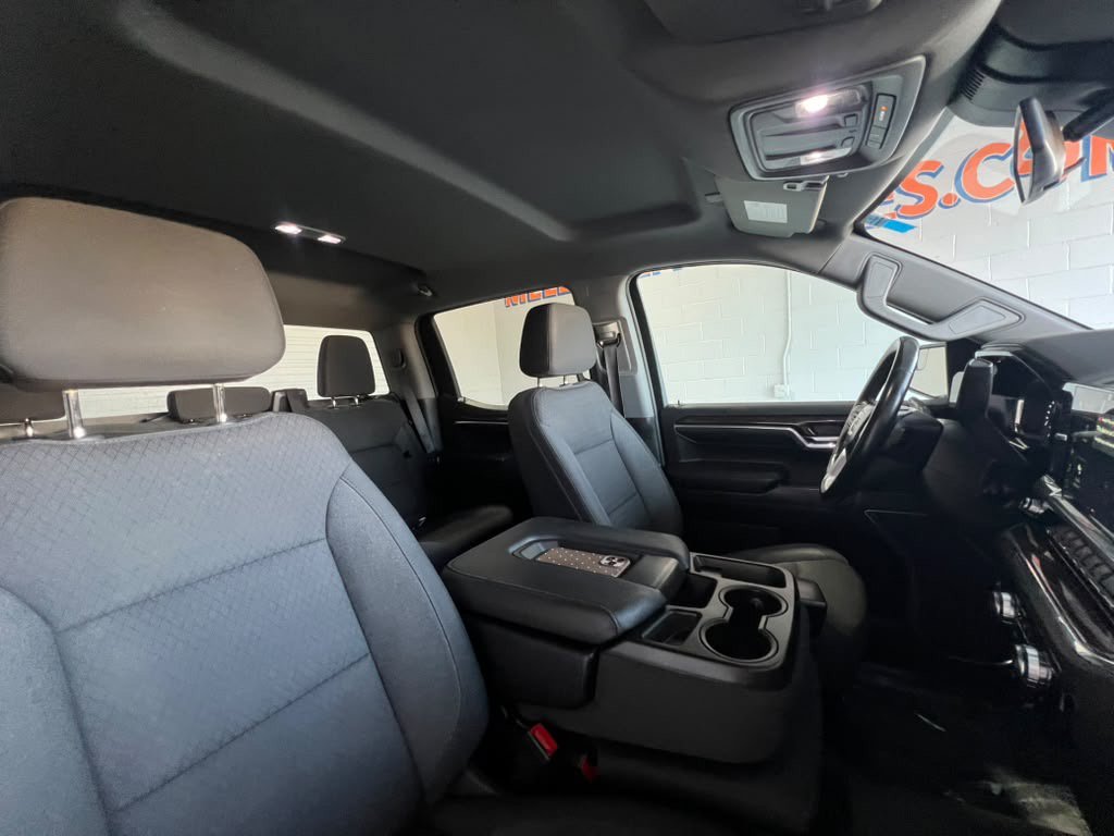 Used 2023 GMC Sierra 1500 Elevation AWD/4WD image 14