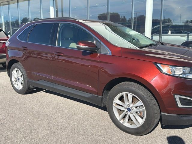 Used 2015 Ford Edge SEL w/ Equipment Group 201A AWD/4WD image 2