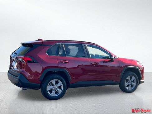 Certified 2025 Toyota RAV4 XLE AWD/4WD image 7