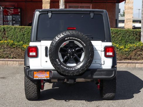 Used 2018 Jeep Wrangler Unlimited Sport AWD/4WD image 7