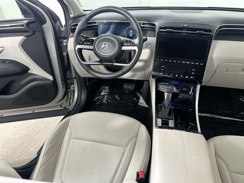Used 2024 Hyundai Tucson SEL w/ Convenience Package FWD image 17
