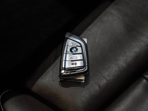 Used 2017 BMW 540i RWD image 67