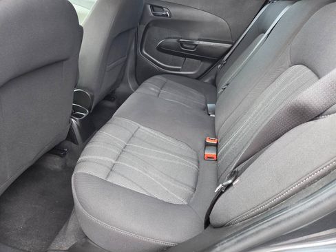 Used 2015 Chevrolet Sonic LT FWD image 17