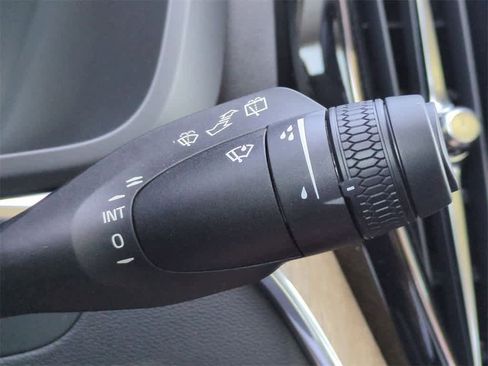 New 2026 Volvo XC60 B5 Core w/ Protection Package Premier image 26