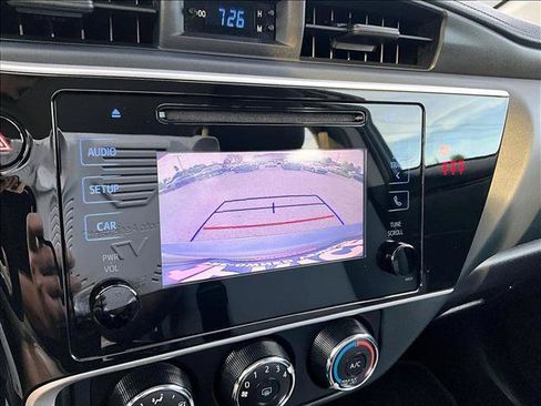 Used 2019 Toyota Corolla L FWD image 21