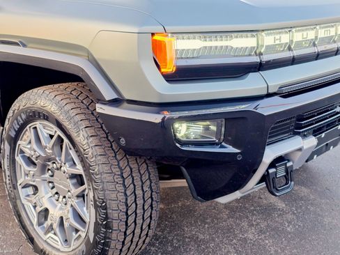 Used 2024 GMC Hummer EV 3X image 7