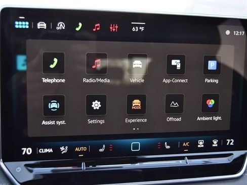 New 2026 Volkswagen Tiguan SE R-Line AWD/4WD image 15