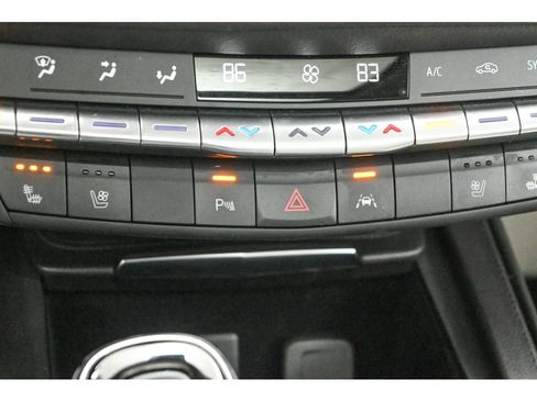 Used 2023 Cadillac XT4 Premium Luxury AWD/4WD image 49