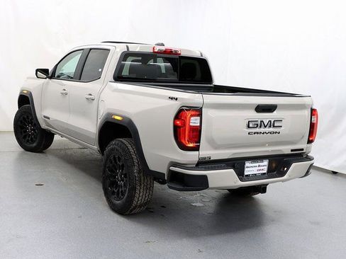 New 2026 GMC Canyon Elevation w/ Convenience Package image 10