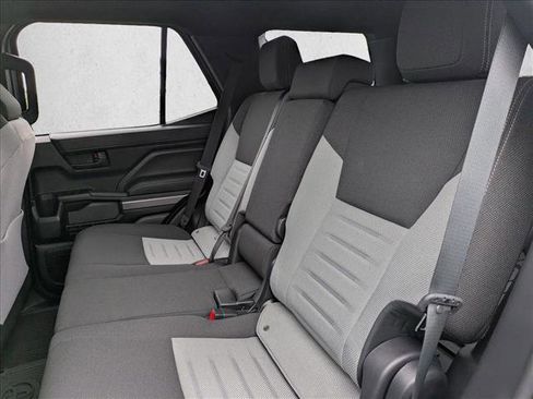 Certified 2025 Toyota 4Runner TRD Off Road image 17