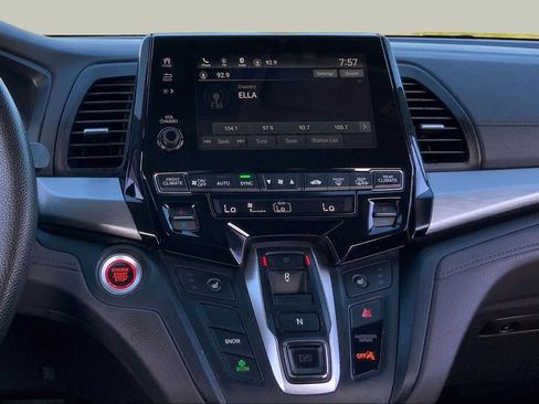 Used 2019 Honda Odyssey EX image 7