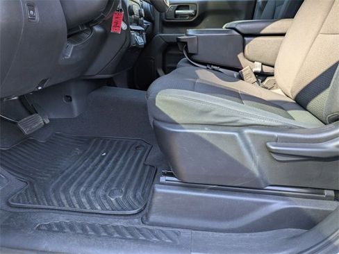 Used 2021 Chevrolet Silverado 1500 Custom image 11