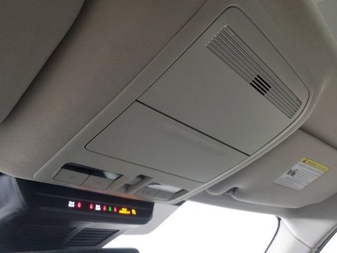 Certified 2025 MAZDA CX-90 3.3 Turbo w/ Premium Plus Pkg image 35