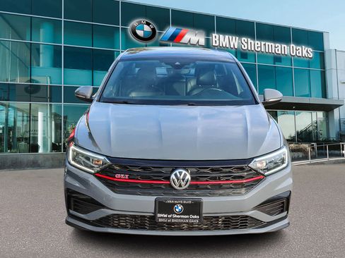 Used 2021 Volkswagen Jetta GLI Autobahn image 2