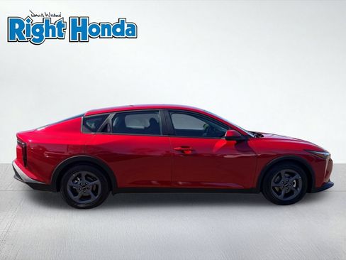 Used 2025 Kia K4 FWD image 8