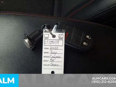Used 2020 Jeep Compass Trailhawk AWD/4WD image 21