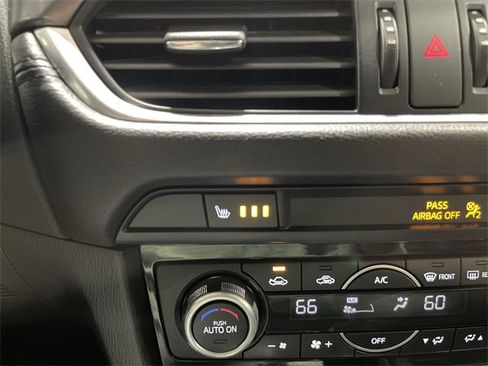 Used 2017 MAZDA MAZDA6 Touring image 31