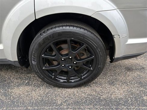 Used 2013 Dodge Journey SXT w/ Safe & Sound Group image 17