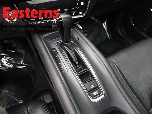 Used 2021 Honda HR-V EX-L image 13