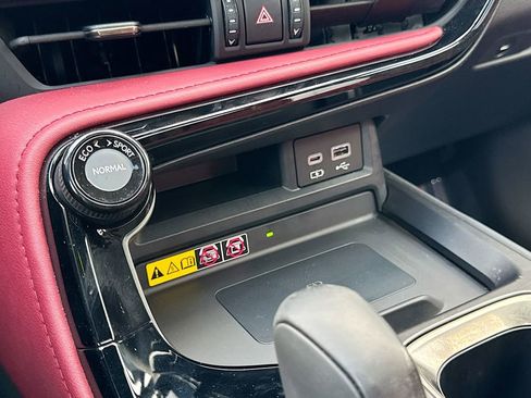 Used 2023 Lexus NX 250 FWD w/ Premium Package image 31