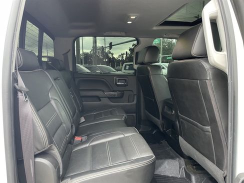 Used 2016 GMC Sierra 2500 Denali w/ Duramax Plus Package AWD/4WD image 27