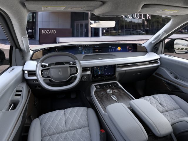 New 2026 Lincoln Navigator L Black Label AWD/4WD image 9