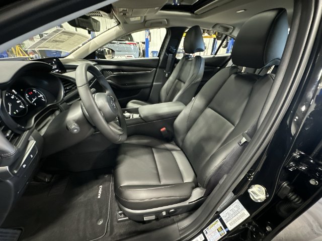 New 2026 MAZDA MAZDA3 2.5 S Sedan w/ Preferred Pkg FWD image 17