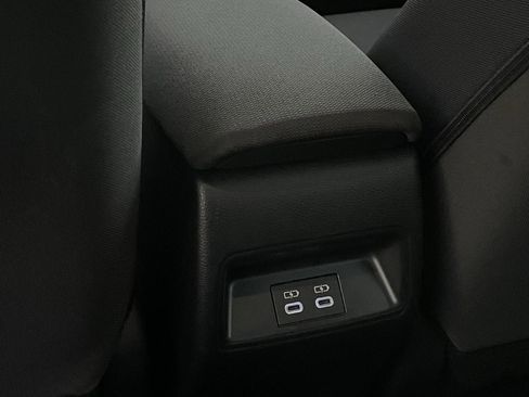 Used 2024 Toyota Corolla LE image 22