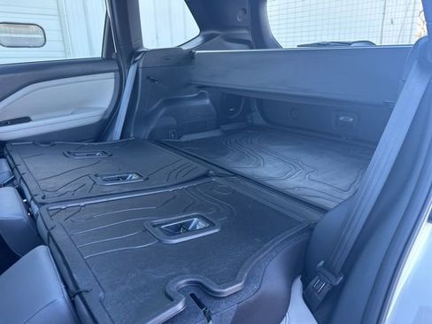 Used 2025 Subaru Forester Limited w/ Popular Package #1 image 49