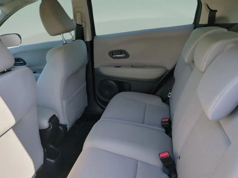 Certified 2017 Honda HR-V LX image 18