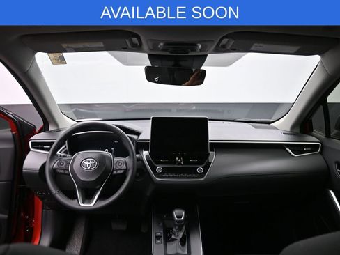 Certified 2026 Toyota Corolla Cross XLE w/ Convenience Package FWD image 27