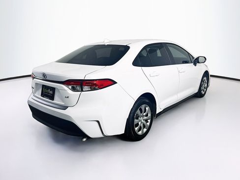 Used 2025 Toyota Corolla LE FWD image 9