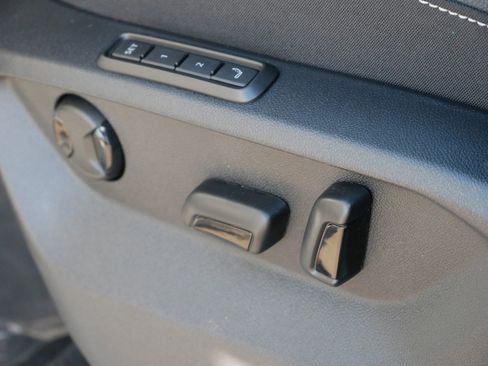 New 2026 Volkswagen Atlas Cross Sport SEL Premium R-Line image 5