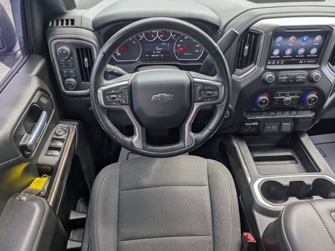 Used 2021 Chevrolet Silverado 1500 LT Trail Boss AWD/4WD image 15