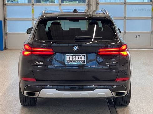 Used 2024 BMW X5 xDrive40i w/ Parking Assistance Package AWD/4WD image 6