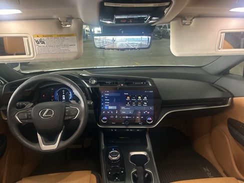 Used 2024 Lexus RZ 300e Premium w/ Technology Package FWD image 6