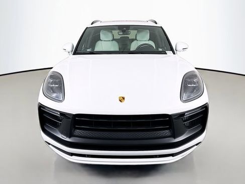 Used 2022 Porsche Macan GTS image 2