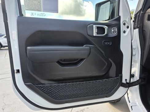 New 2026 Jeep Wrangler Unlimited Sport AWD/4WD image 11