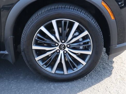Used 2023 INFINITI QX60 Sensory AWD/4WD image 10