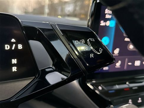 Used 2021 Volkswagen ID.4 Pro S image 21