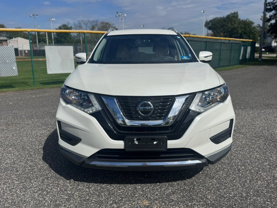Used 2018 Nissan Rogue SV w/ Premium Package AWD/4WD image 2