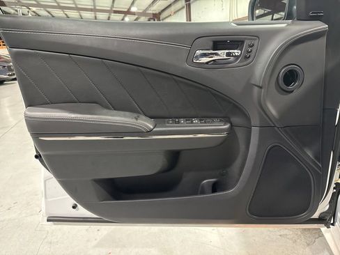 Used 2023 Dodge Charger SRT Hellcat w/ Harman/Kardon Audio Group image 29