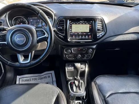 Used 2020 Jeep Compass Limited FWD image 15
