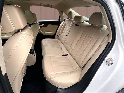 Used 2022 Audi A4 2.0T Premium w/ Convenience Package image 22