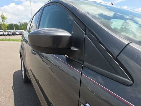 Used 2018 Ford Escape SE AWD/4WD image 5