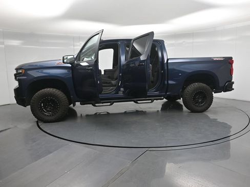 Used 2020 Chevrolet Silverado 1500 LT Trail Boss AWD/4WD image 36