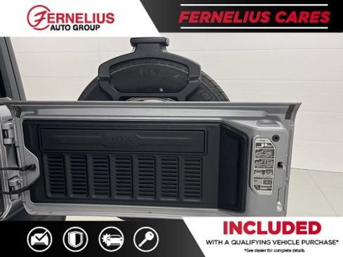 Used 2018 Jeep Wrangler Unlimited Sport S AWD/4WD image 22