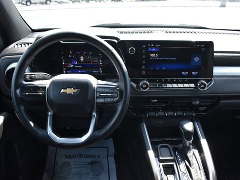 Used 2023 Chevrolet Colorado LT w/ LT Convenience Package II RWD image 3