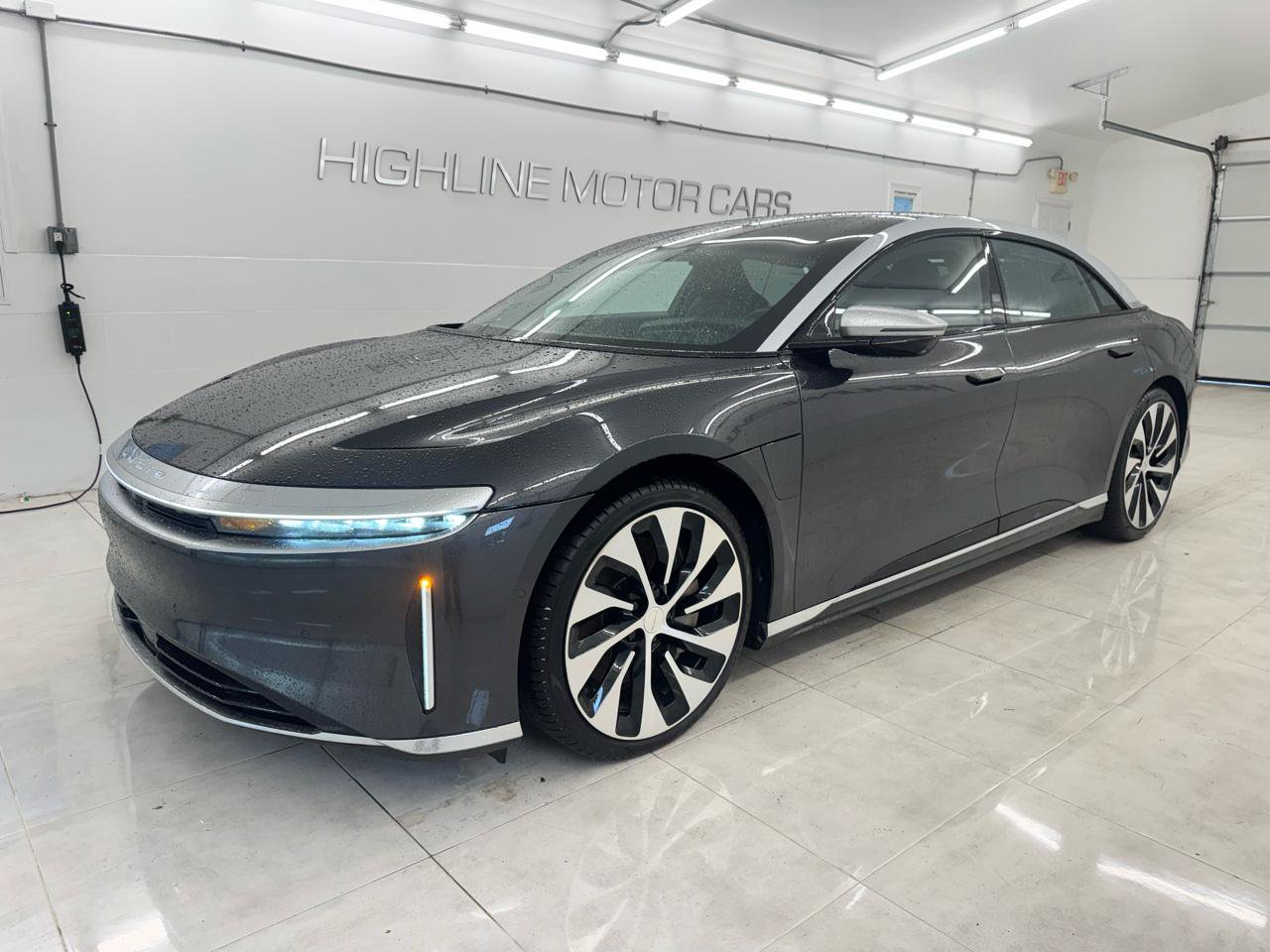 Used 2022 Lucid Air Grand Touring AWD/4WD image 1